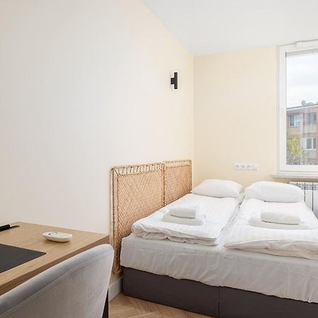 Rentplanet - Apartament Solec Warsawa Bagian luar foto